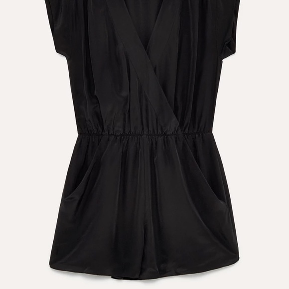 Aritzia Babaton Corbett Romper, Black, Size S - Picture 10 of 10